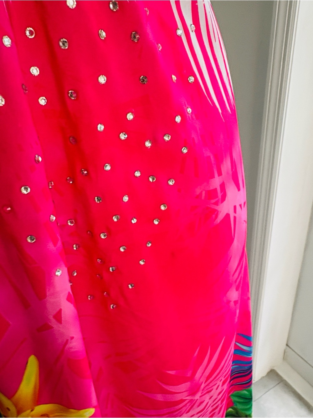 Women’s Pink Tropical Halter Maxi Dress - Picture 3 of 5